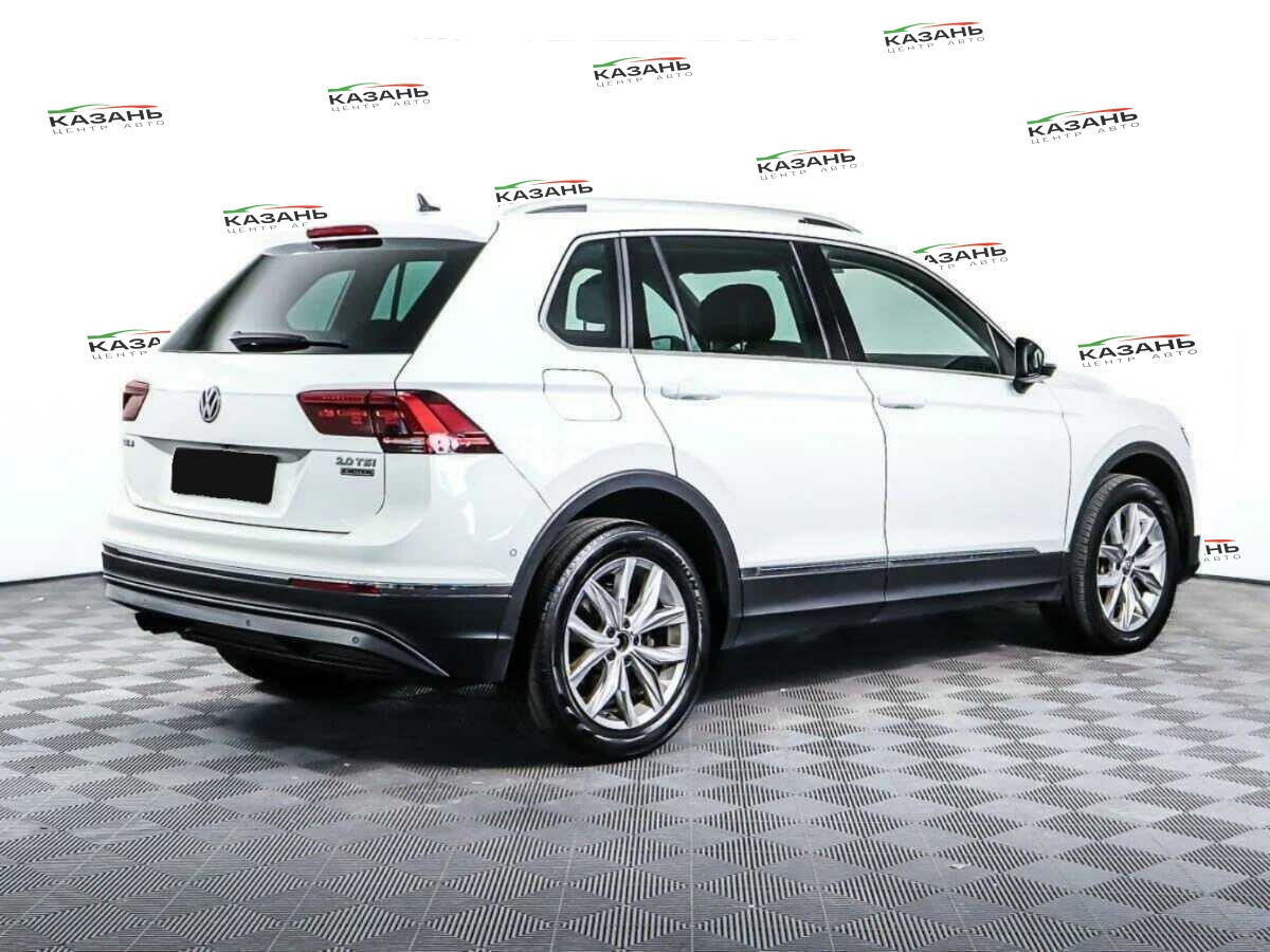Купить Volkswagen Tiguan с пробегом. Фото: #3