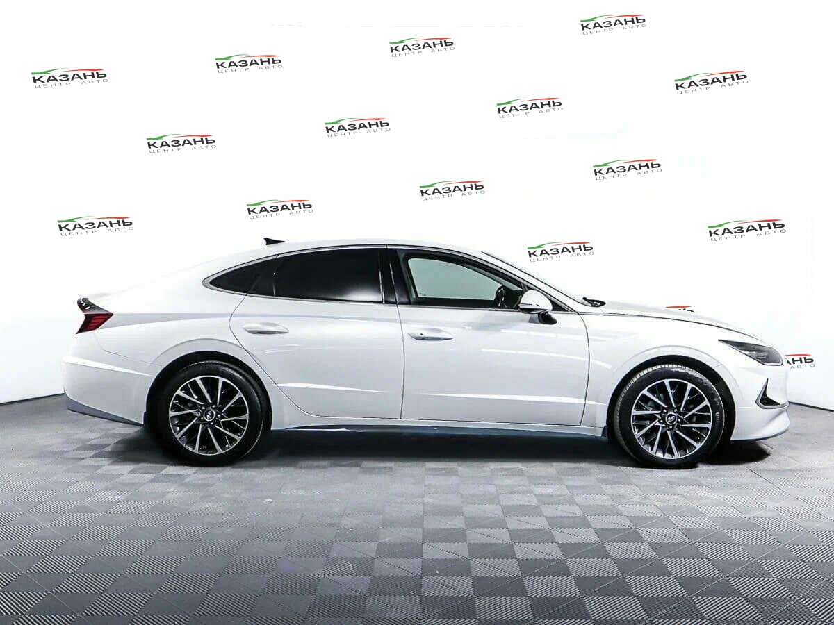 Купить Hyundai Sonata с пробегом. Фото: #3