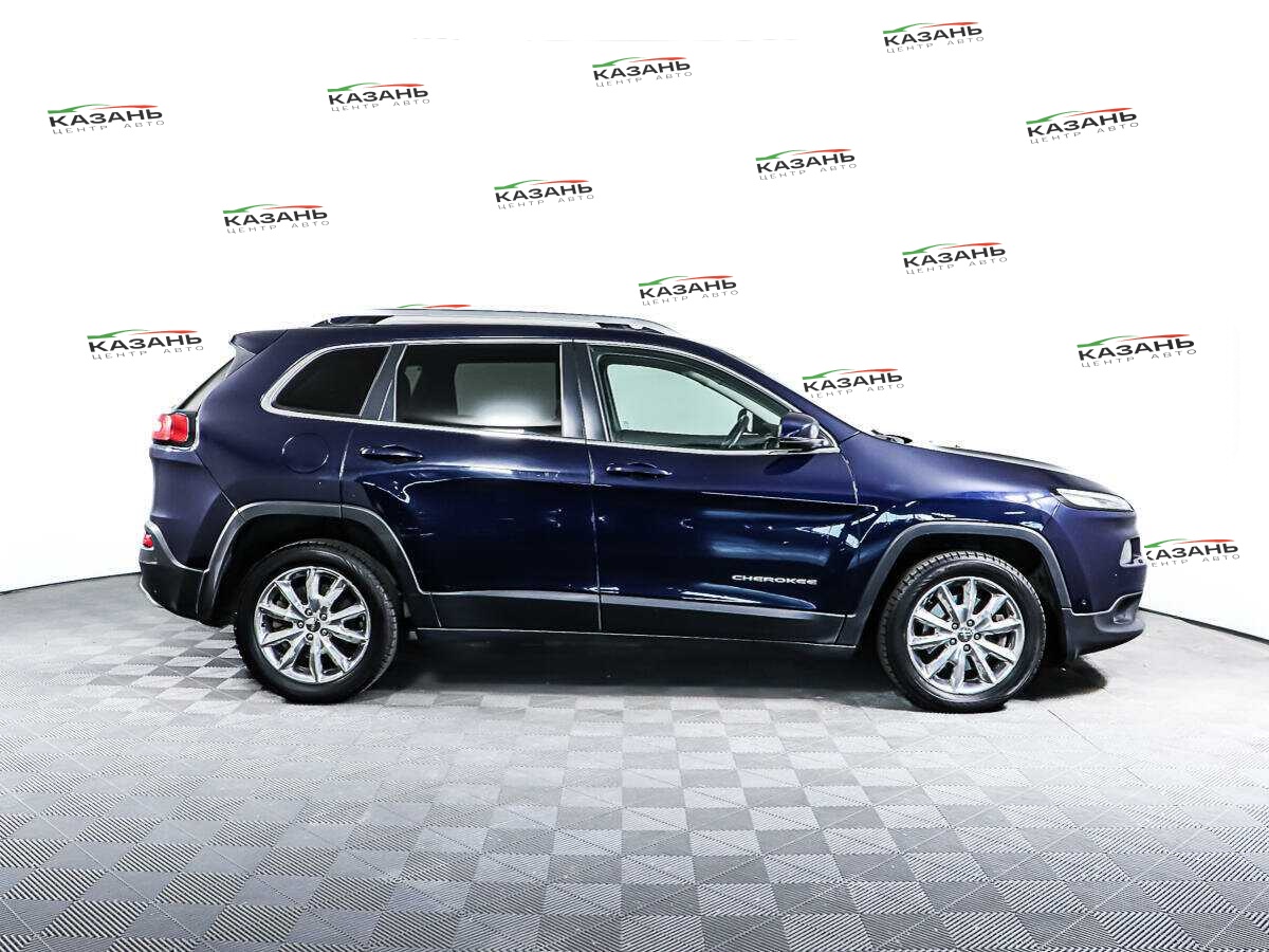 Купить Jeep Cherokee с пробегом. Фото: #3