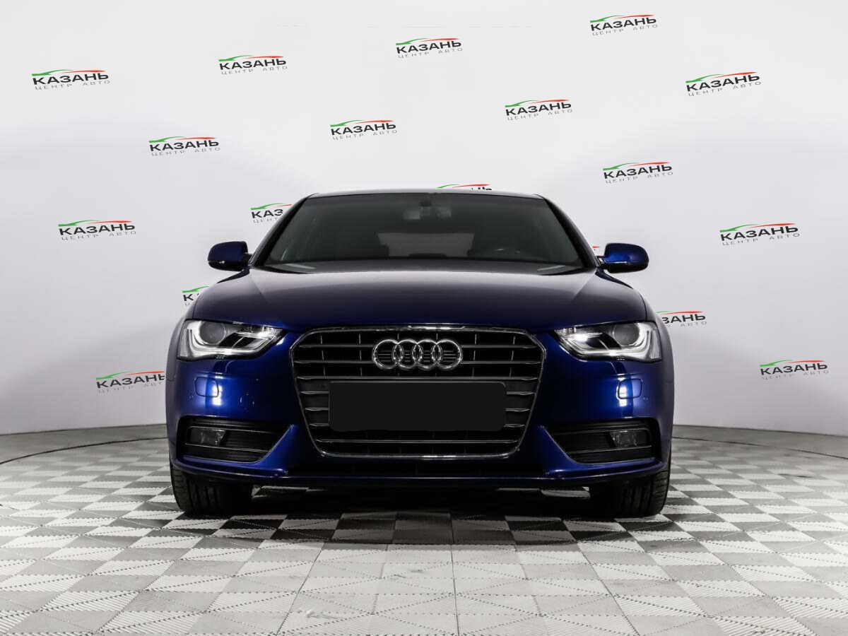 Купить Audi A4 с пробегом. Фото: #1