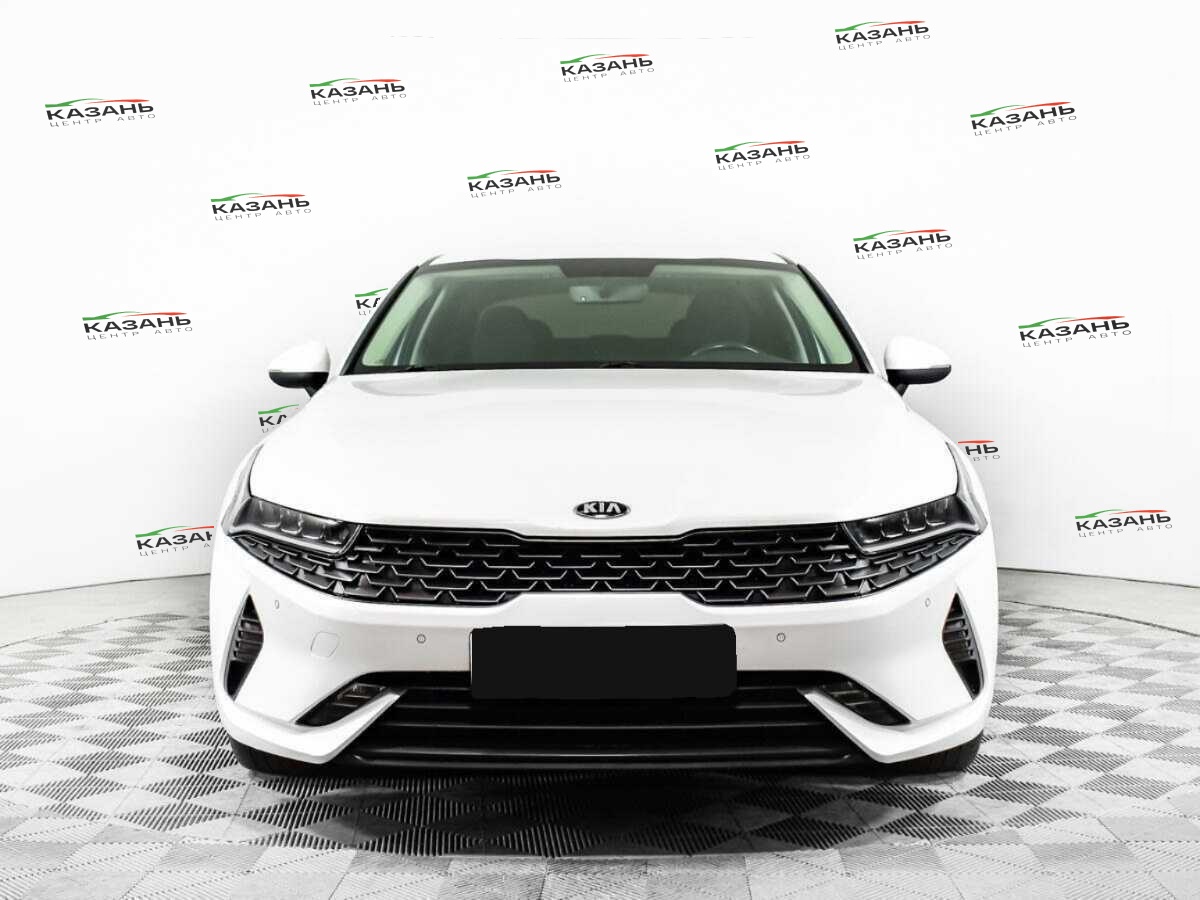 Купить Kia K5 с пробегом. Фото: #1