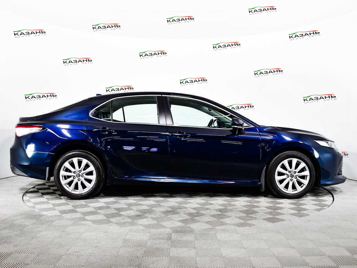 Купить Toyota Camry с пробегом. Фото: #3