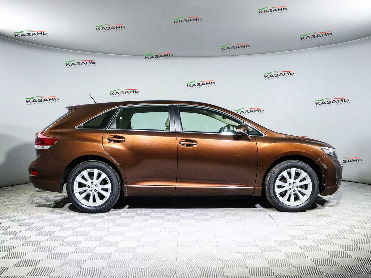 Купить Toyota Venza с пробегом. Фото: #3