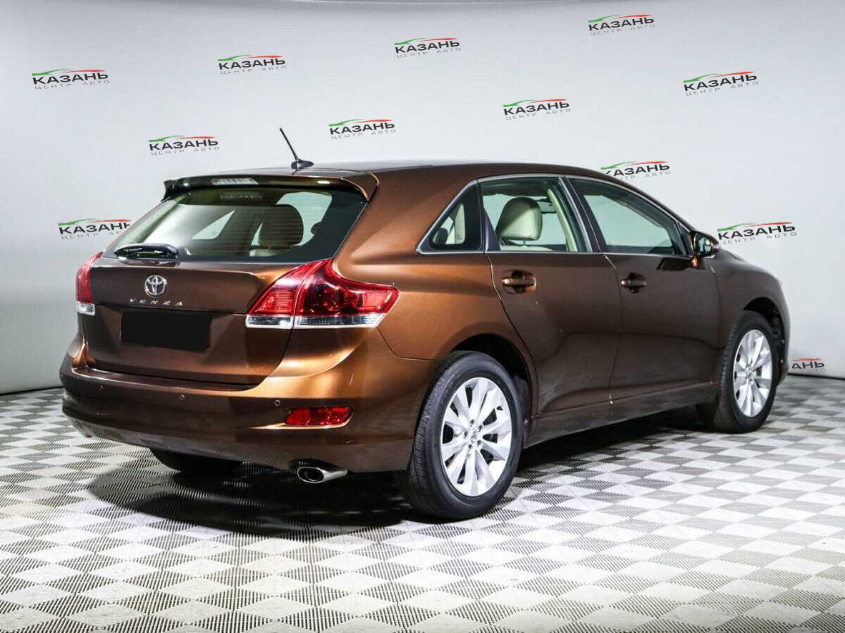 Купить Toyota Venza с пробегом. Фото: #4