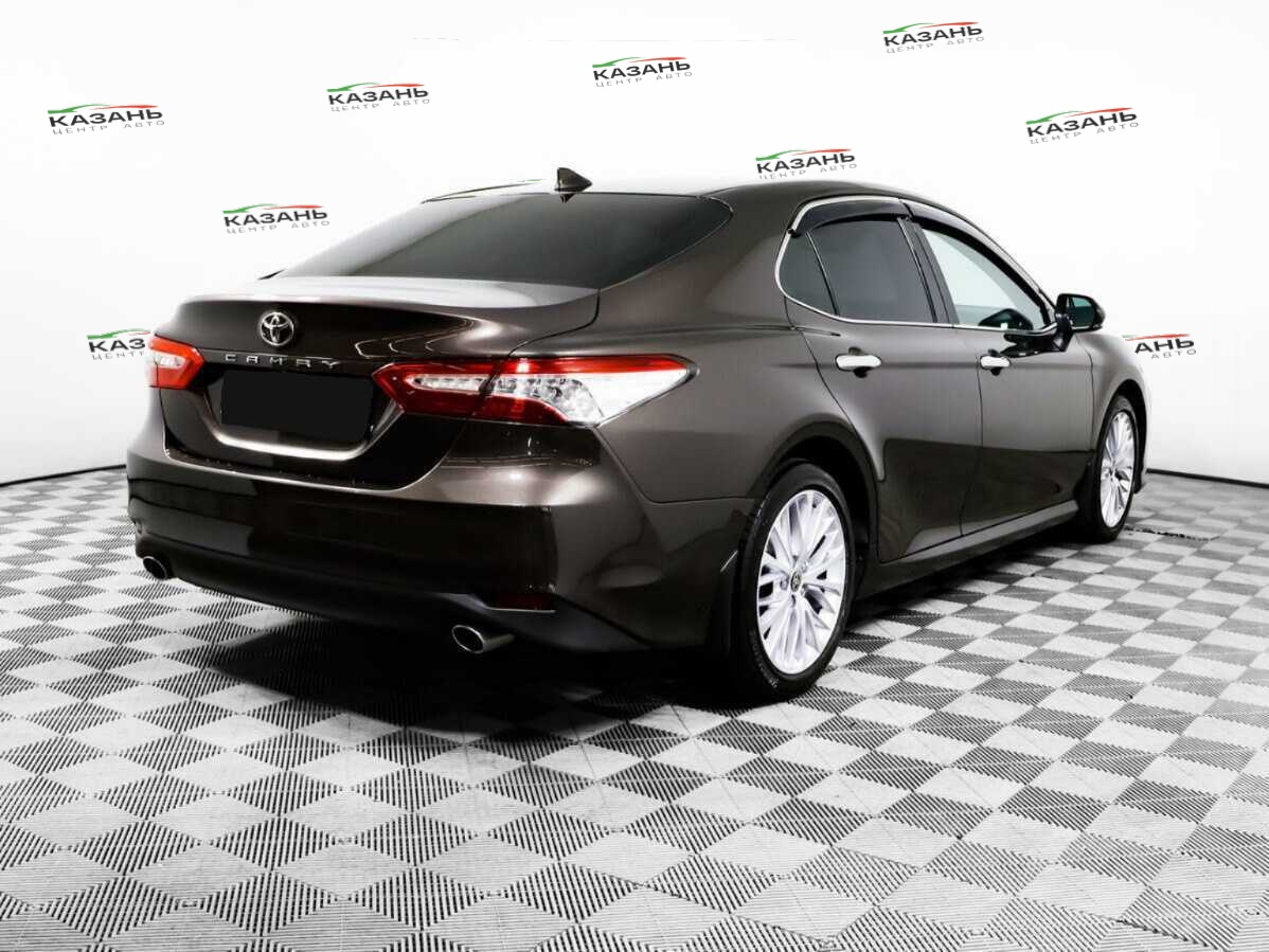 Купить Toyota Camry с пробегом. Фото: #4