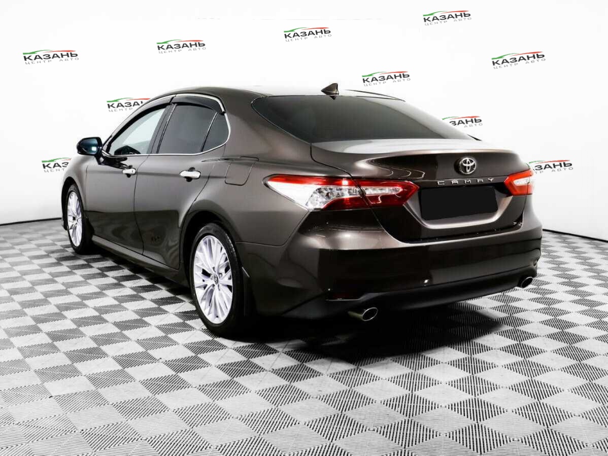 Купить Toyota Camry с пробегом. Фото: #6