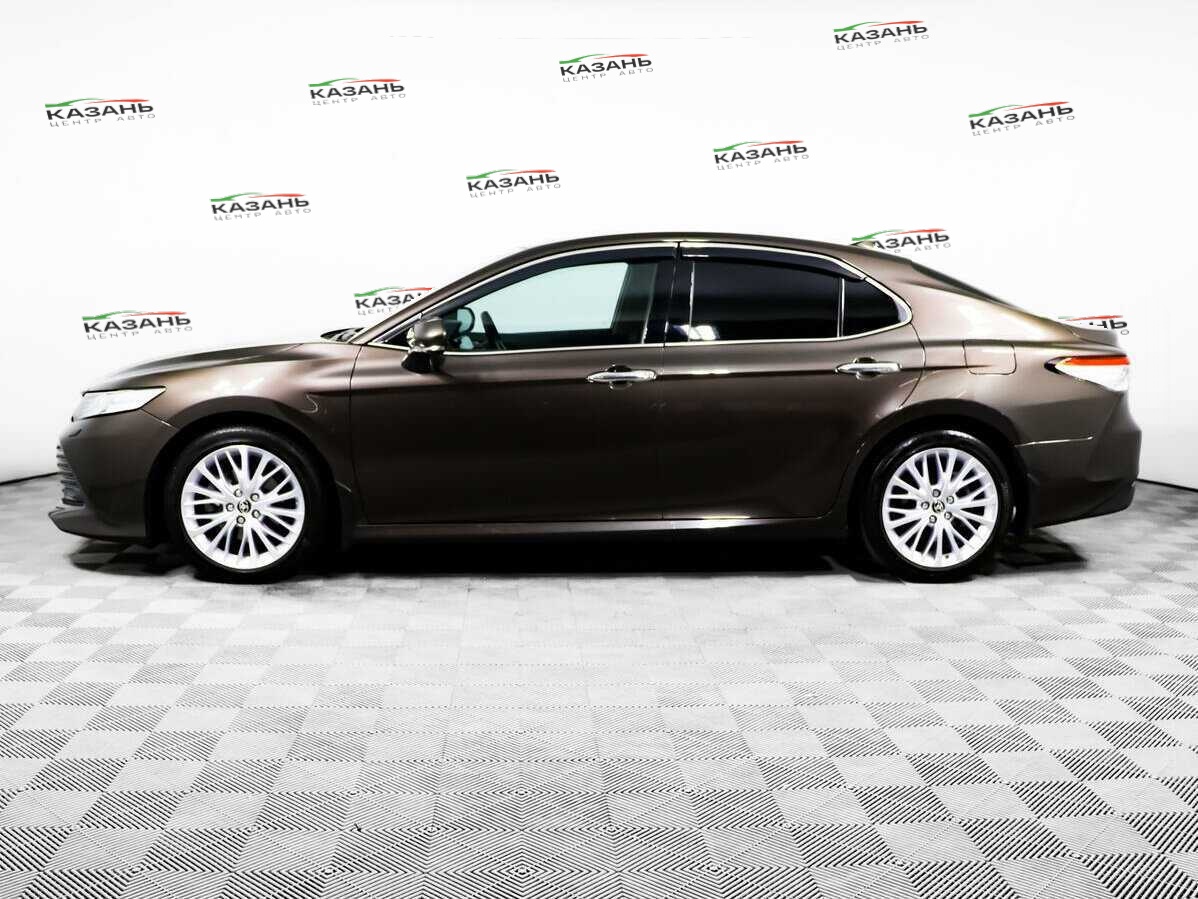 Купить Toyota Camry с пробегом. Фото: #7