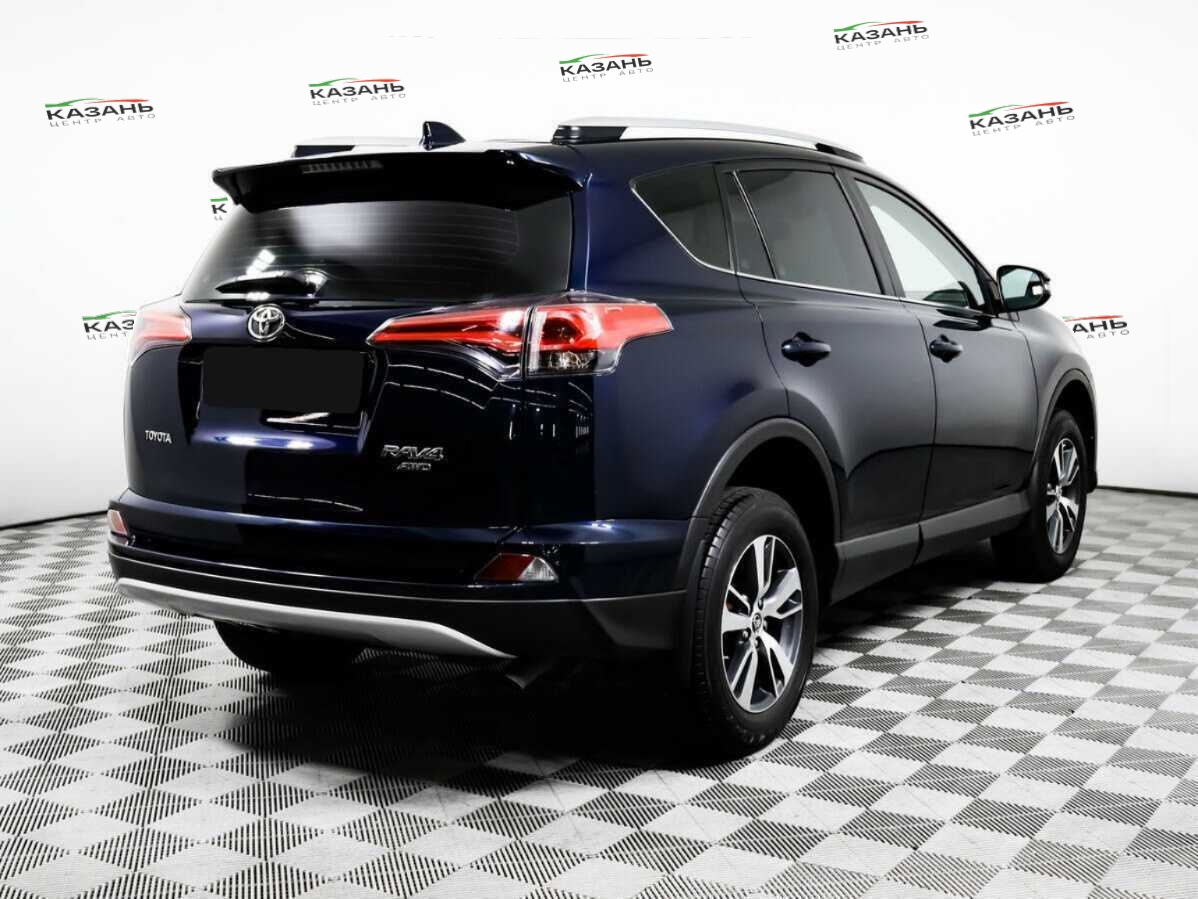 Купить Toyota RAV4 с пробегом. Фото: #3