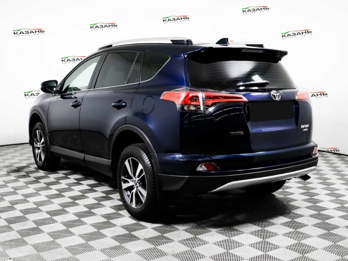 Купить Toyota RAV4 с пробегом. Фото: #4