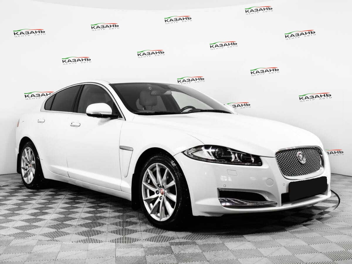 Купить Jaguar XF с пробегом. Фото: #2