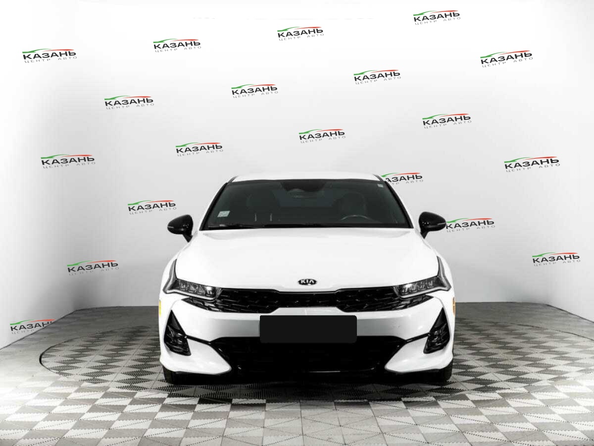 Купить Kia K5 с пробегом. Фото: #1