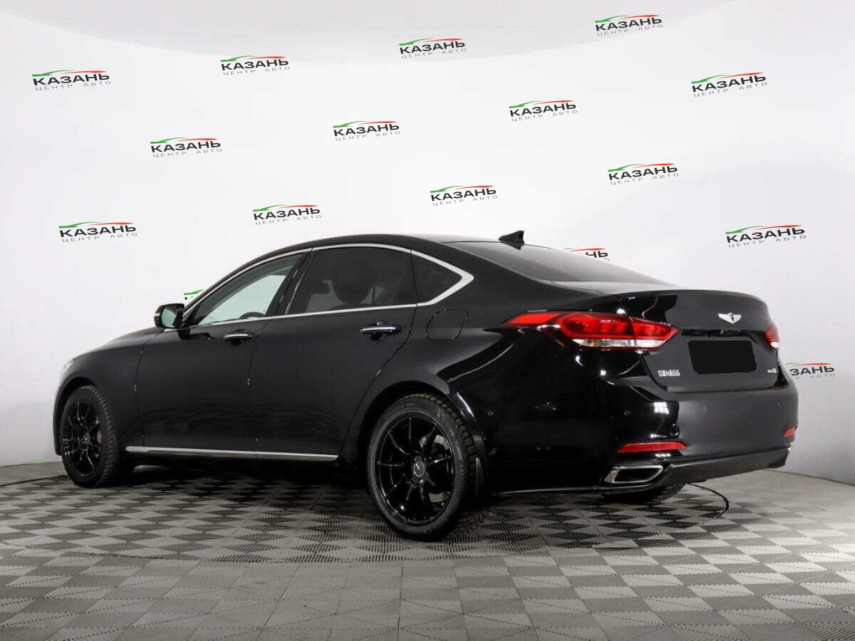 Купить Hyundai Genesis с пробегом. Фото: #5