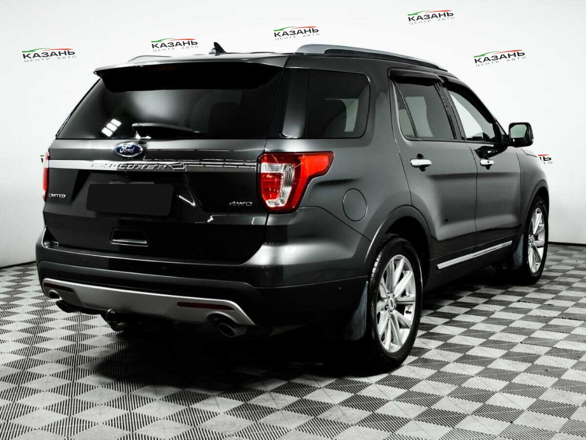 Купить Ford Explorer с пробегом. Фото: #3