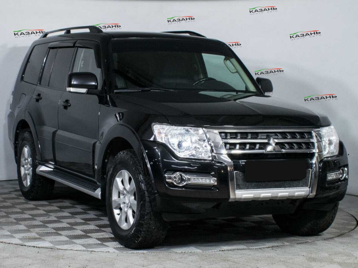 Купить Mitsubishi Pajero с пробегом. Фото: #2