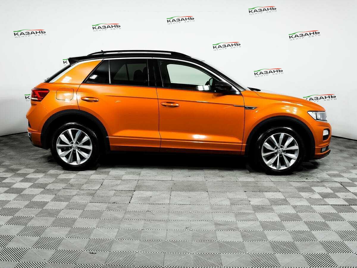 Купить Volkswagen T-Roc с пробегом. Фото: #3