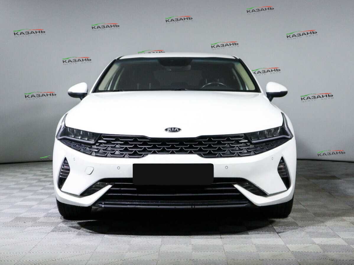 Купить Kia K5 с пробегом. Фото: #1