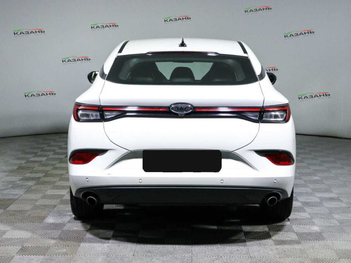 Купить JAC J7 с пробегом. Фото: #4