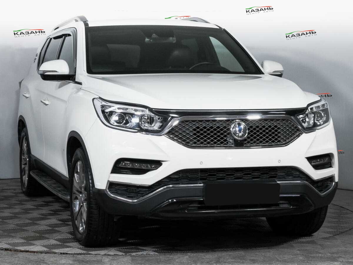 Купить SsangYong Rexton с пробегом. Фото: #2
