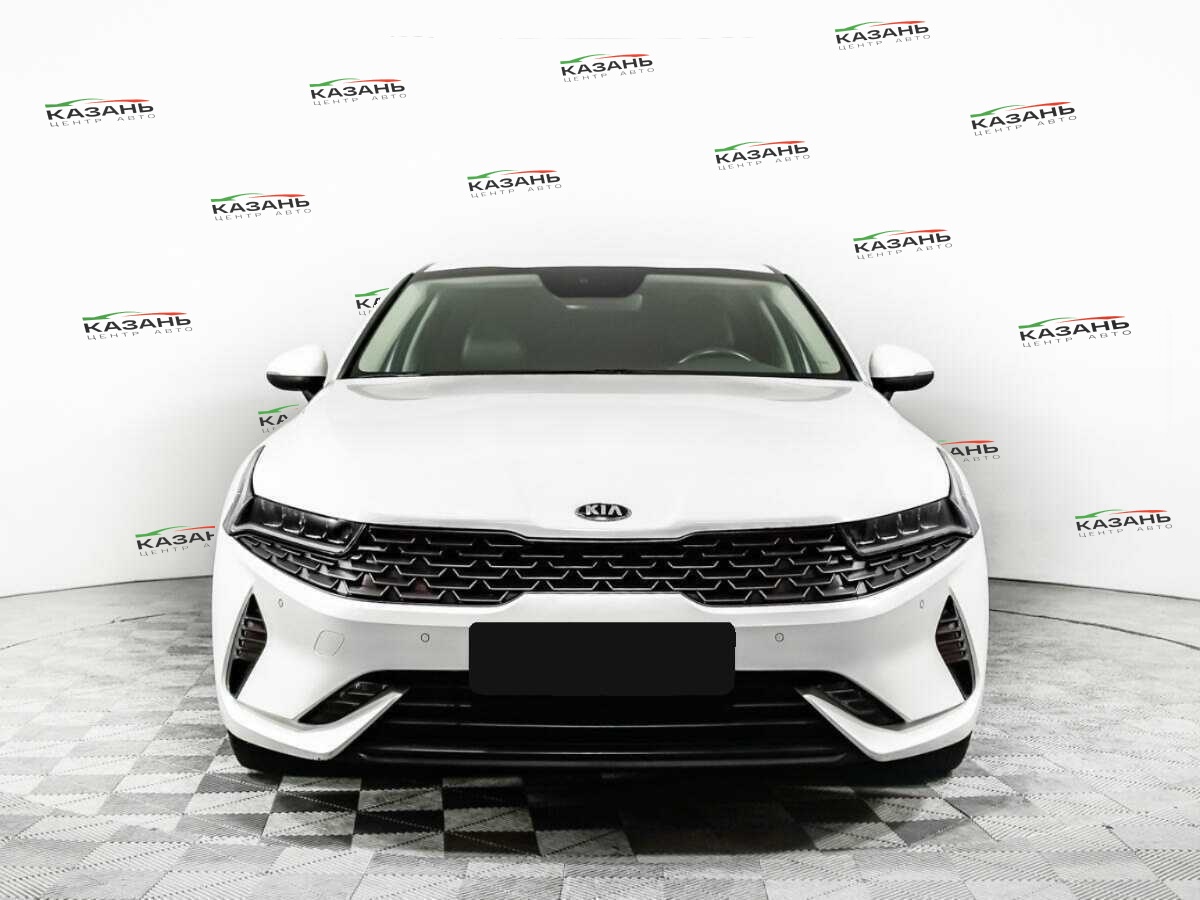 Купить Kia K5 с пробегом. Фото: #1