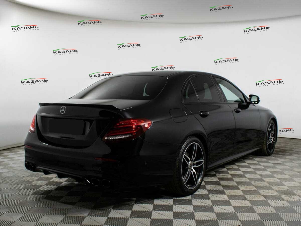 Купить Mercedes-Benz E-Класс с пробегом. Фото: #4