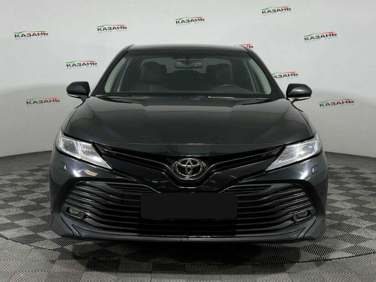 Купить Toyota Camry с пробегом. Фото: #1