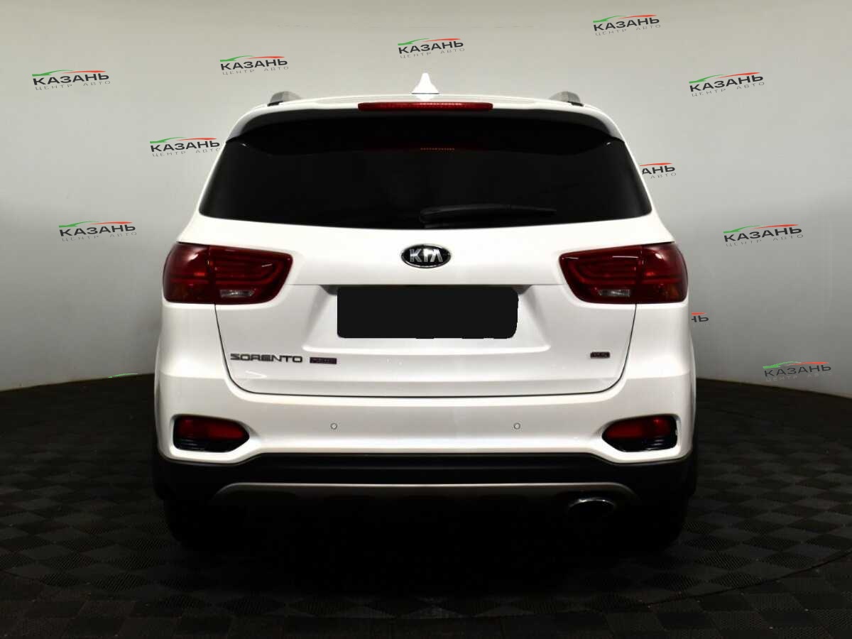 Купить Kia Sorento с пробегом. Фото: #4