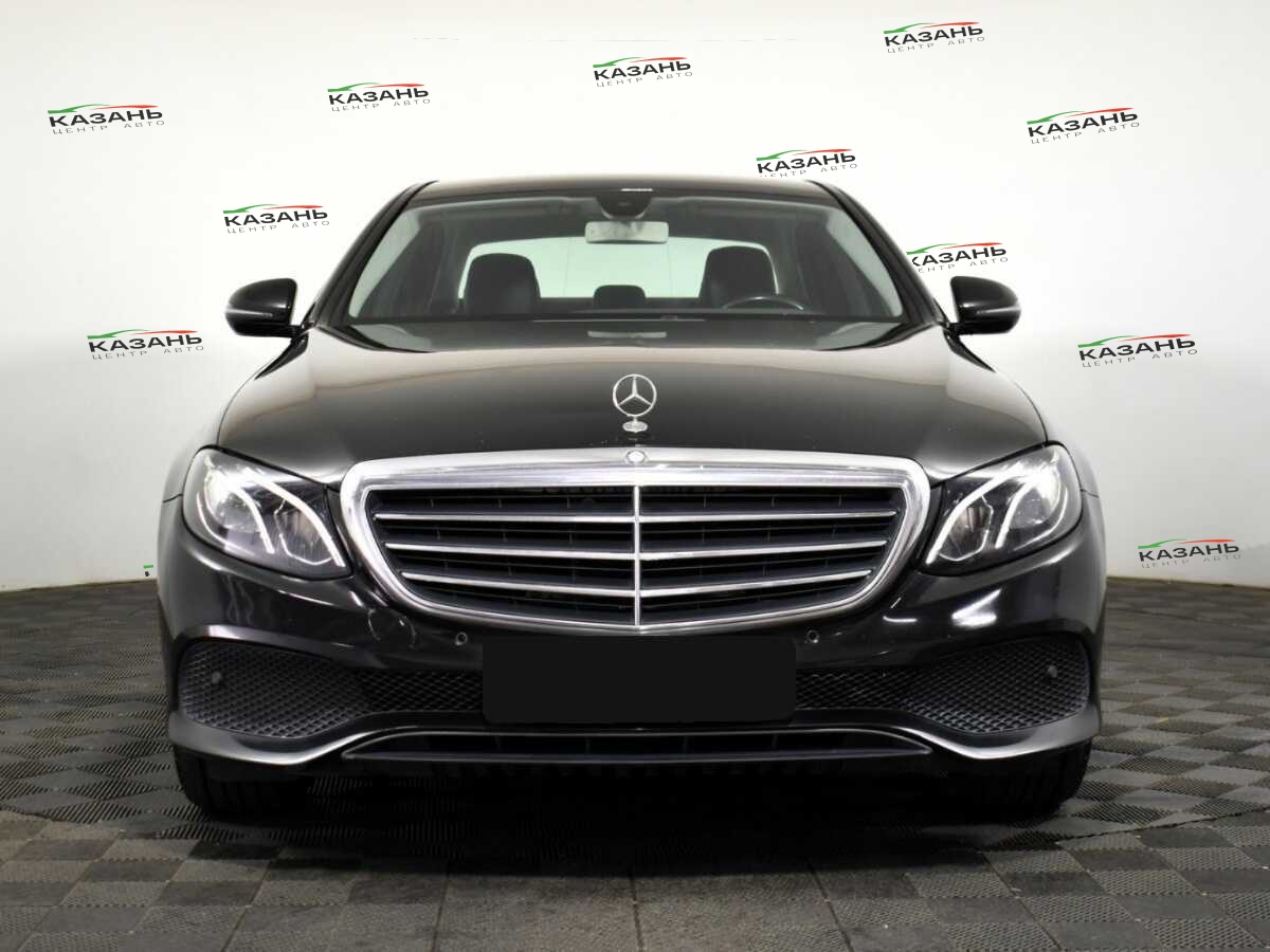 Купить Mercedes-Benz E-Класс с пробегом. Фото: #1