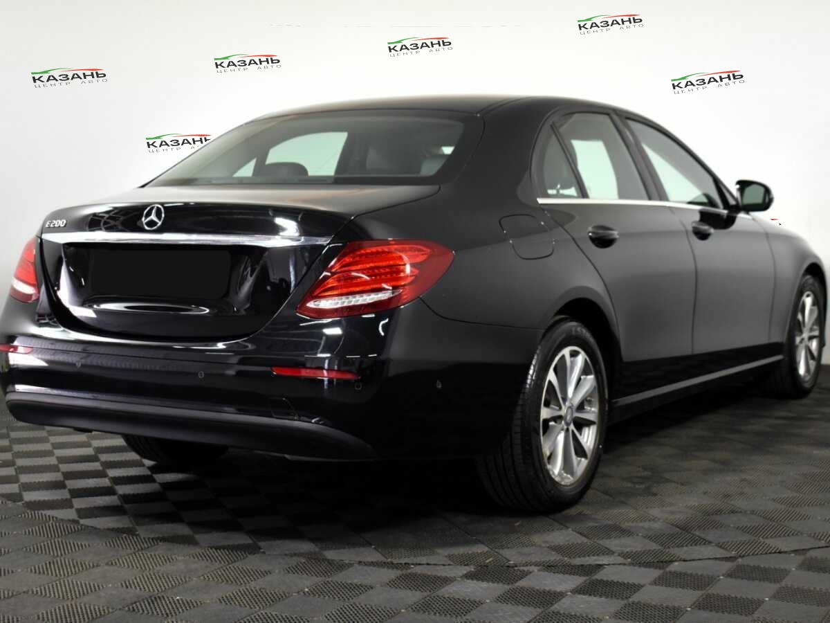 Купить Mercedes-Benz E-Класс с пробегом. Фото: #3