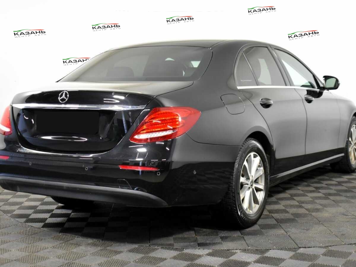 Купить Mercedes-Benz E-Класс с пробегом. Фото: #2