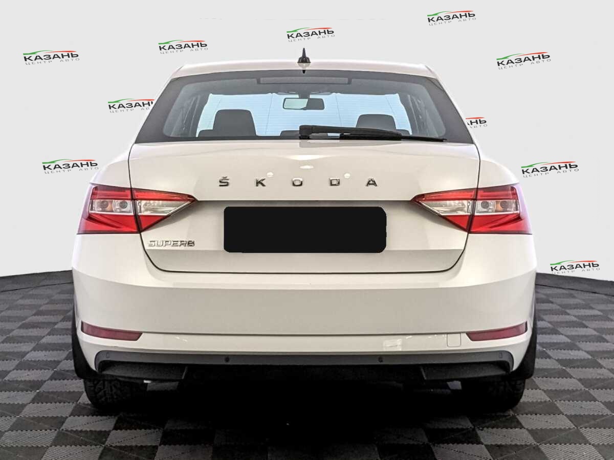 Купить Skoda Superb с пробегом. Фото: #5
