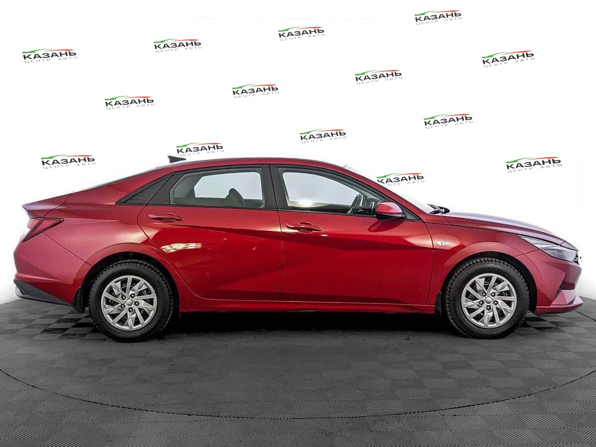 Купить Hyundai Elantra с пробегом. Фото: #3