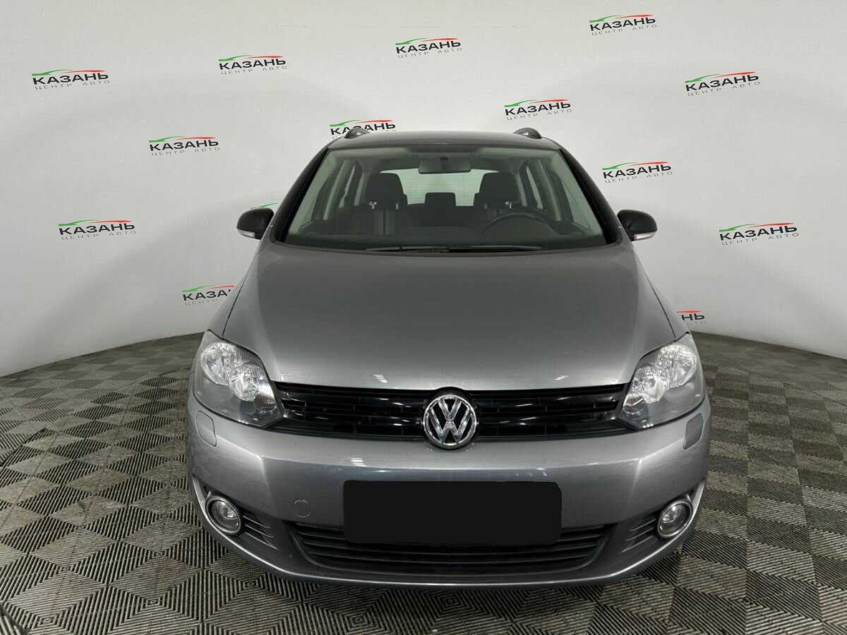 Купить Volkswagen Golf Plus с пробегом. Фото: #1