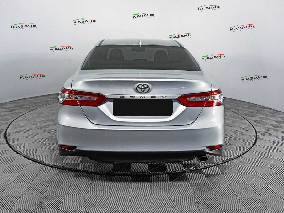 Купить Toyota Camry с пробегом. Фото: #4