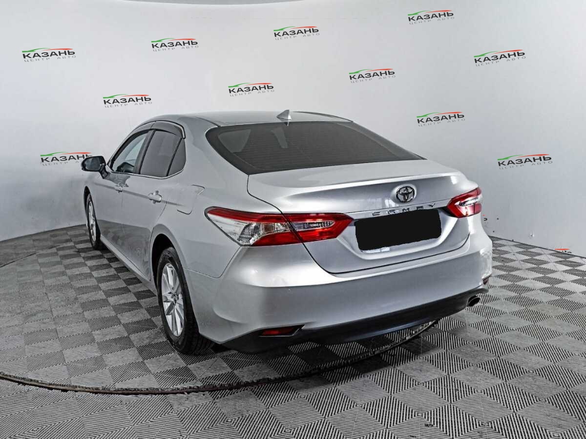 Купить Toyota Camry с пробегом. Фото: #5