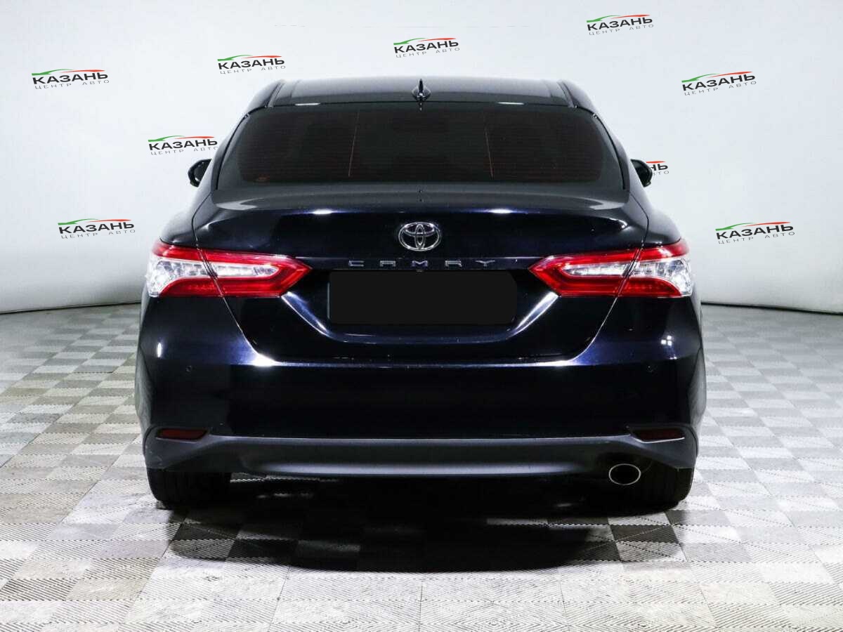 Купить Toyota Camry с пробегом. Фото: #4