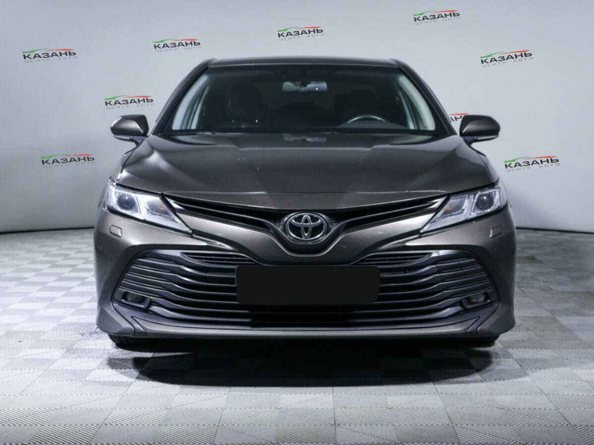 Купить Toyota Camry с пробегом. Фото: #1