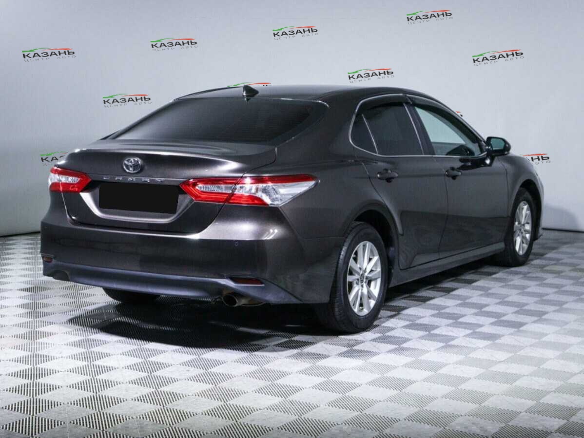 Купить Toyota Camry с пробегом. Фото: #4