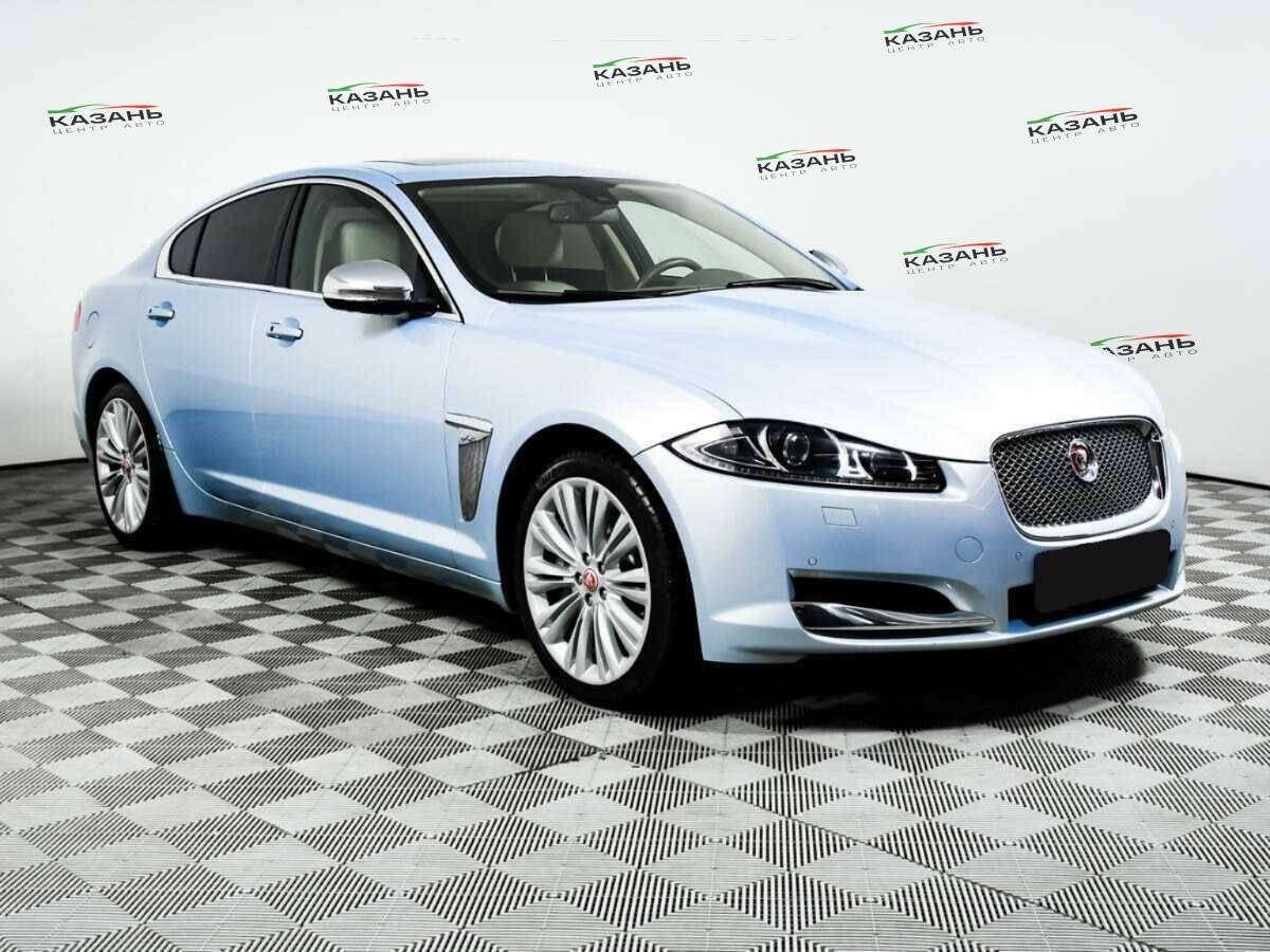 Купить Jaguar XF с пробегом. Фото: #2