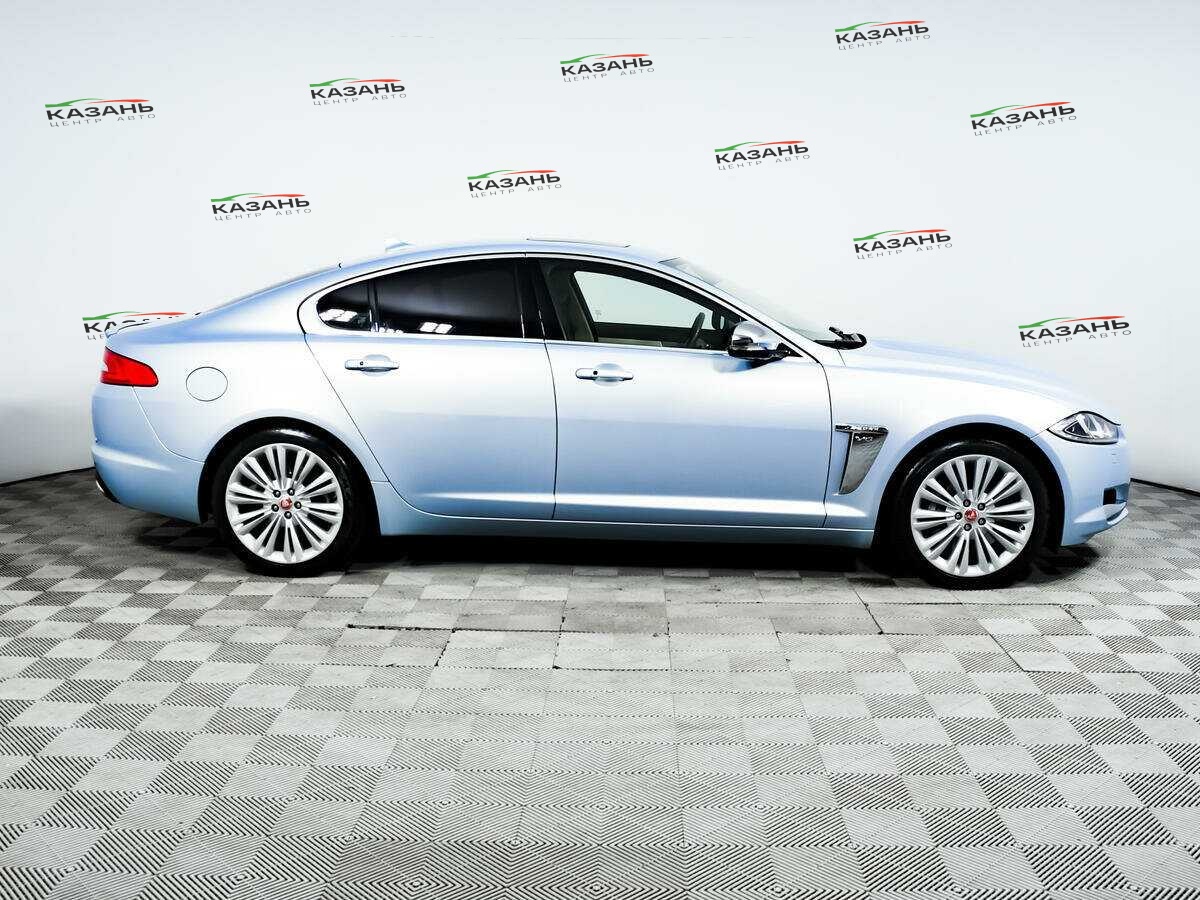 Купить Jaguar XF с пробегом. Фото: #3