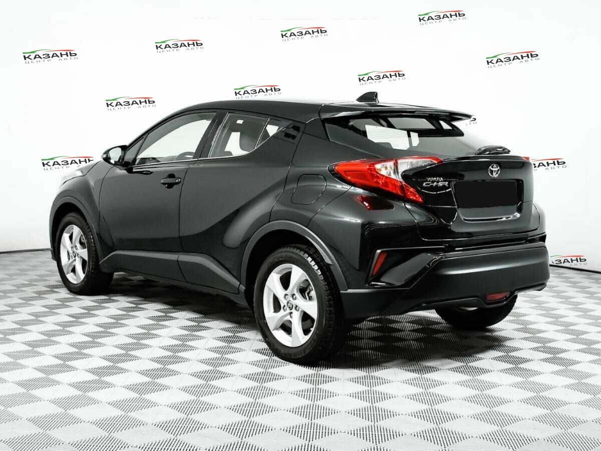 Купить Toyota C-HR с пробегом. Фото: #6