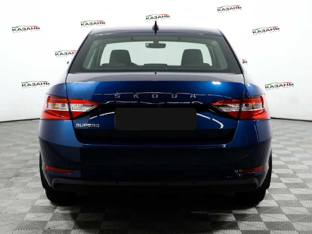 Купить Skoda Superb с пробегом. Фото: #5