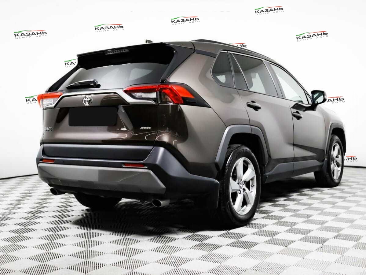 Купить Toyota RAV4 с пробегом. Фото: #4