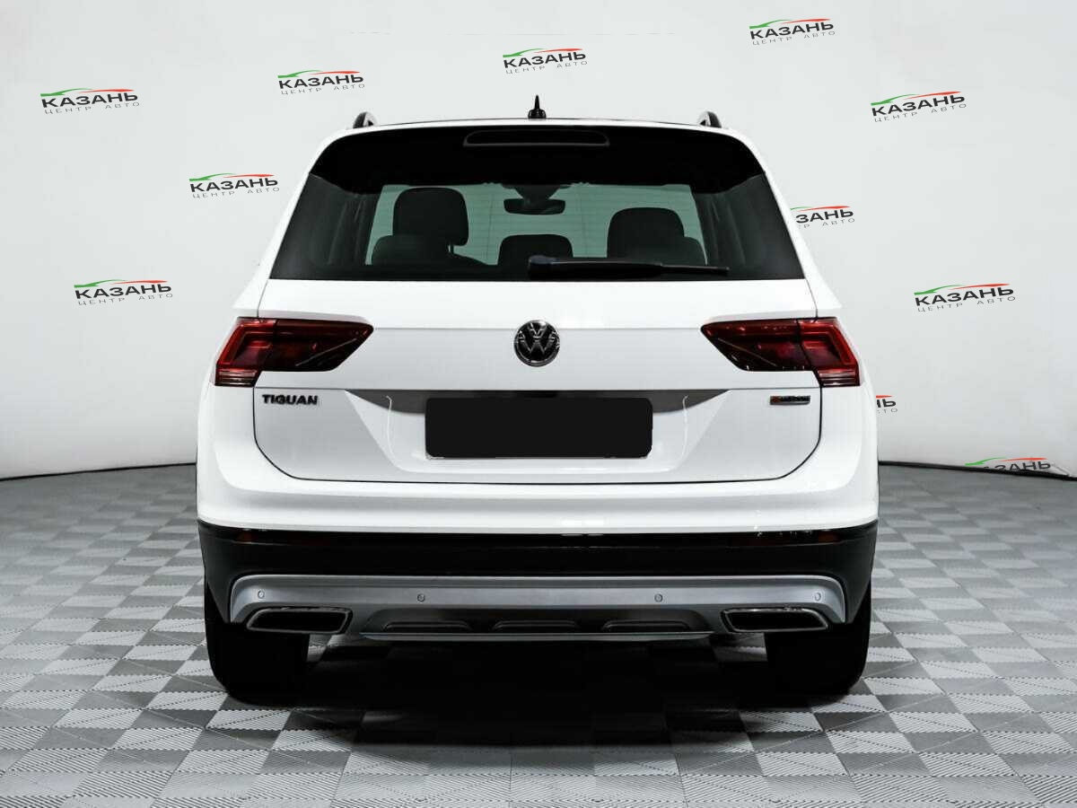 Купить Volkswagen Tiguan с пробегом. Фото: #5