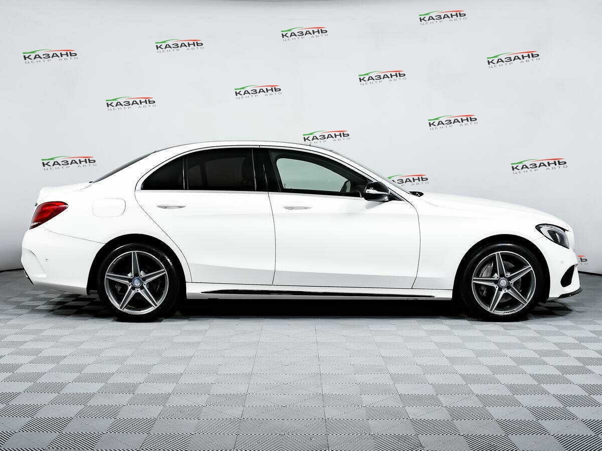 Купить Mercedes-Benz C-Класс с пробегом. Фото: #3