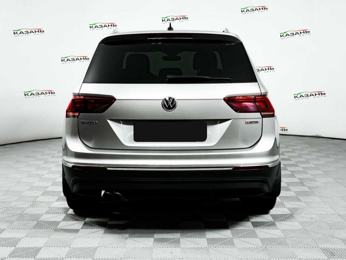 Купить Volkswagen Tiguan с пробегом. Фото: #5