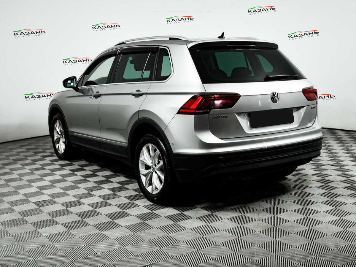 Купить Volkswagen Tiguan с пробегом. Фото: #6