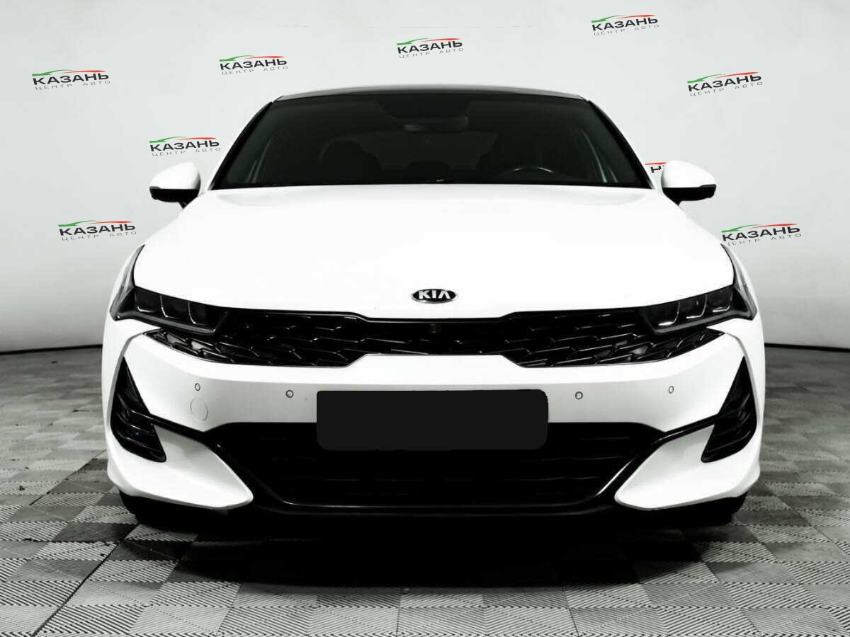 Купить Kia K5 с пробегом. Фото: #1