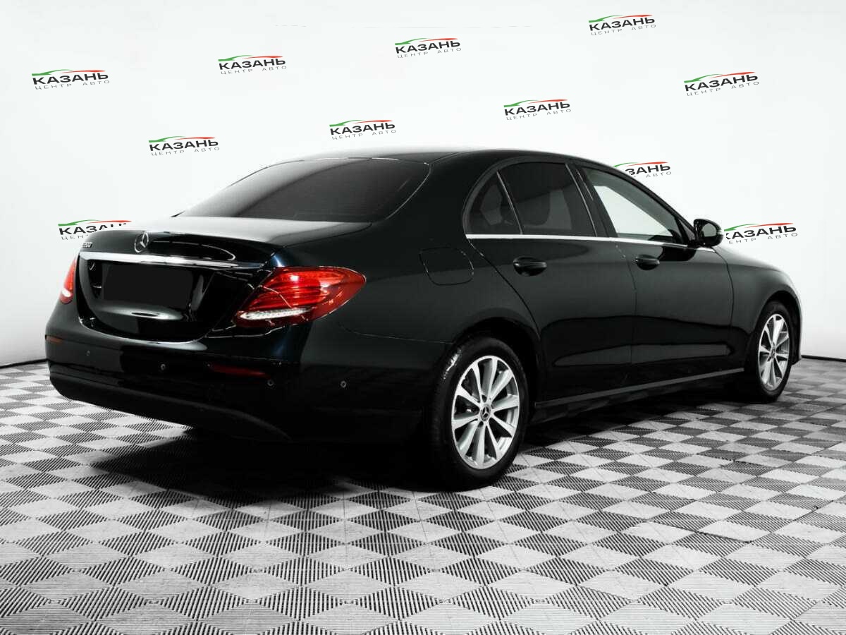 Купить Mercedes-Benz E-Класс с пробегом. Фото: #4