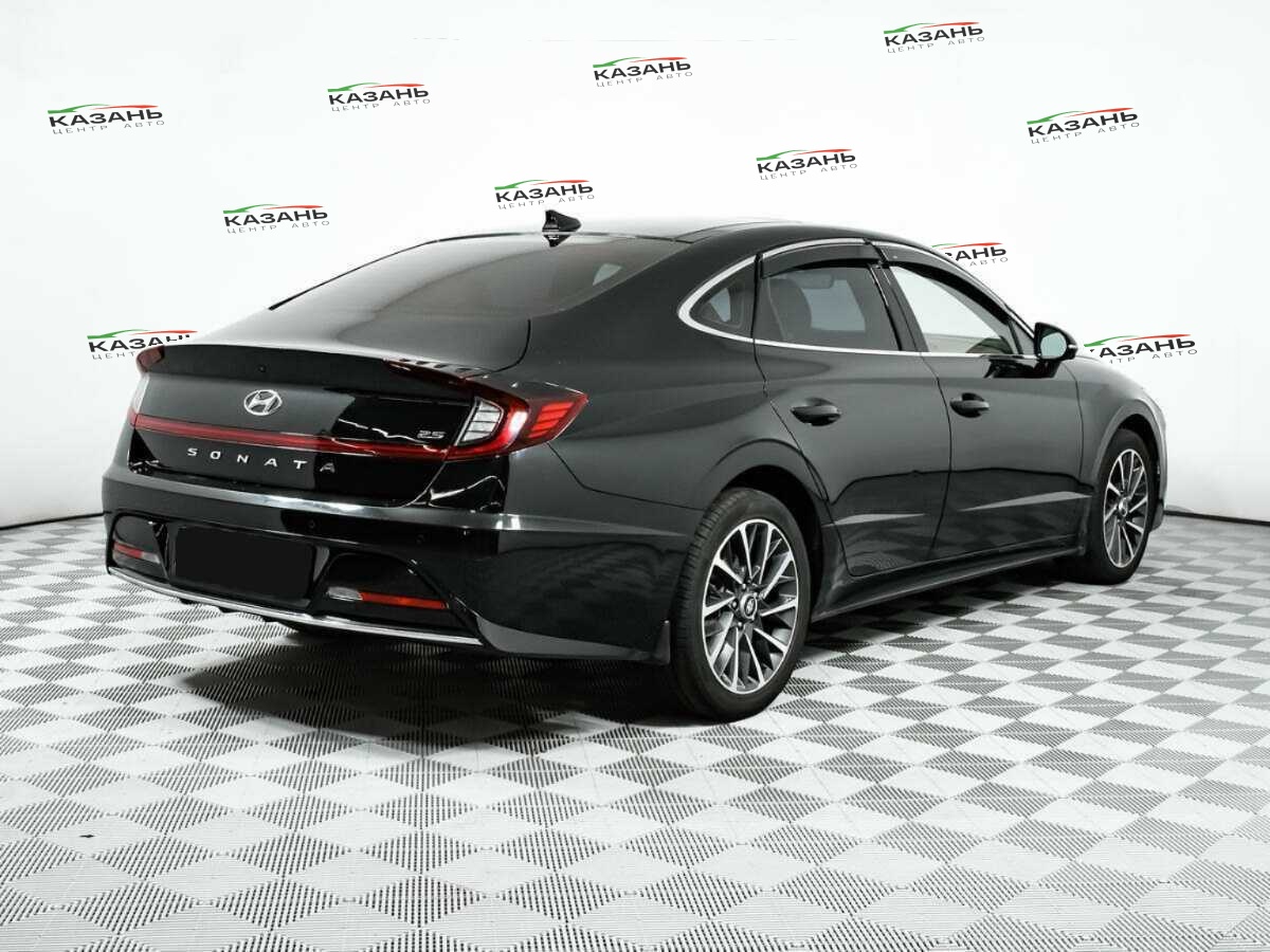 Купить Hyundai Sonata с пробегом. Фото: #4
