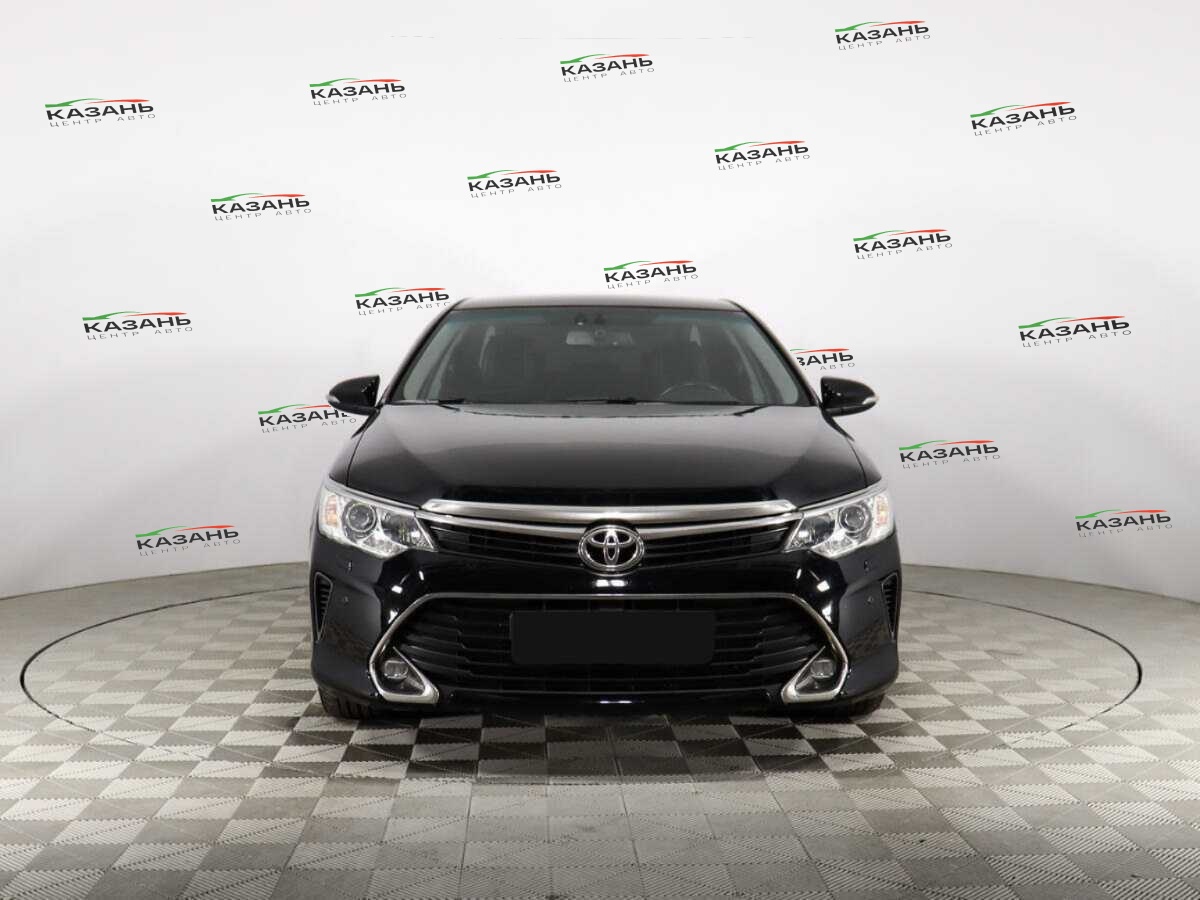 Купить Toyota Camry с пробегом. Фото: #1